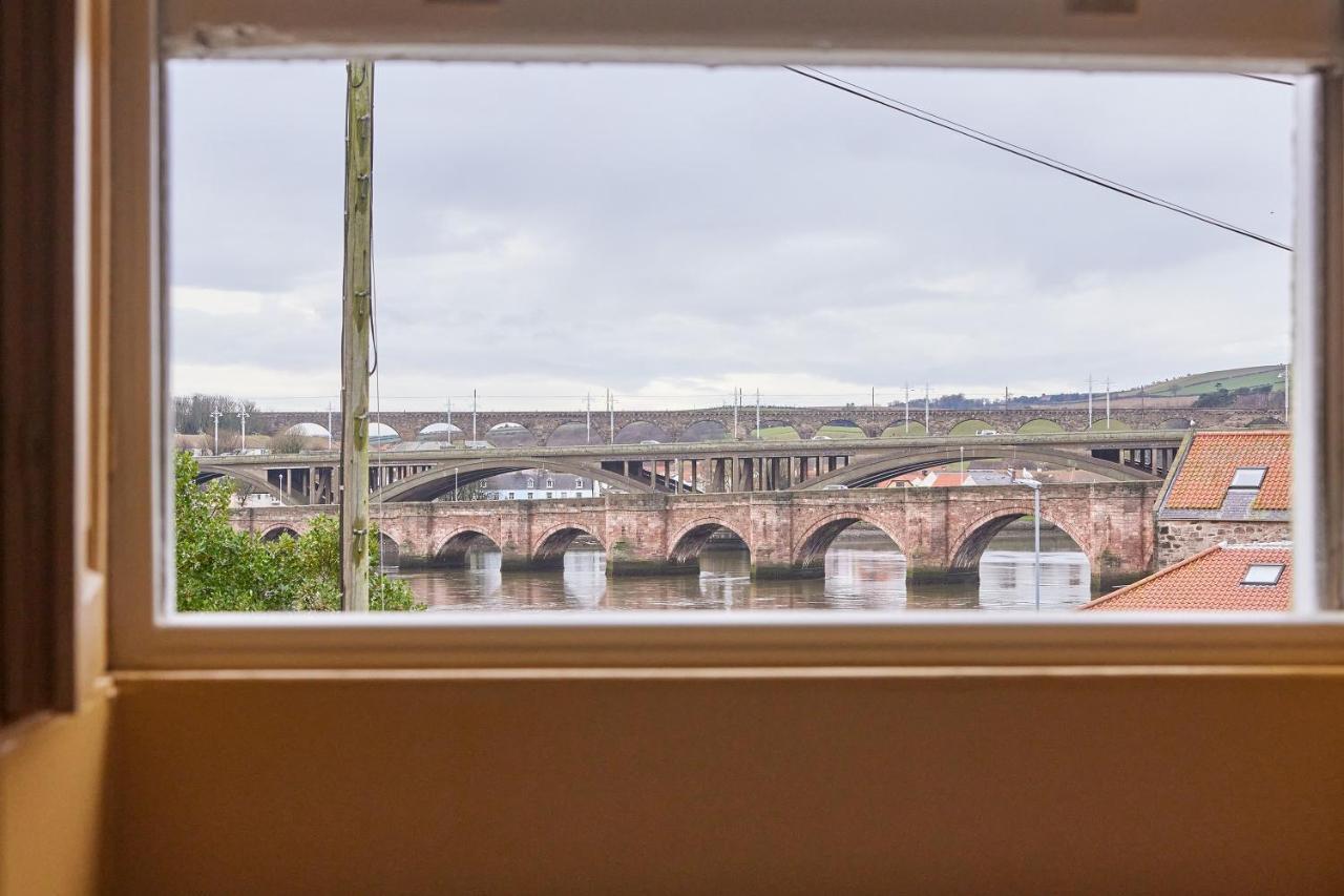 River View: Characterful Townhouse, Stunning Views Berwick Upon Tweed Eksteriør bilde